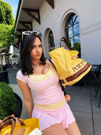 Sofia gomez  page leaked private photo uncensored HD quality