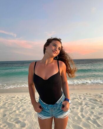 Sofie dossi leaked private photo uncensored HD quality