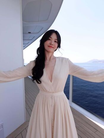 Song hye kyo leaked private photo uncensored HD quality