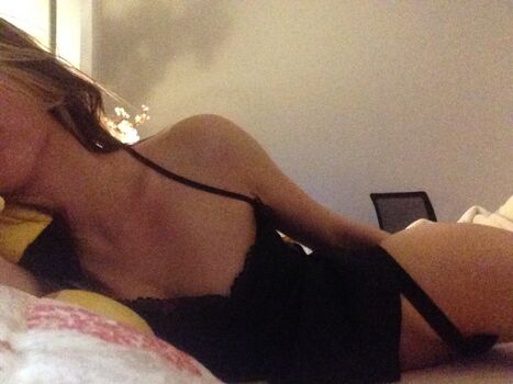 Soph  page leaked private photo uncensored HD quality