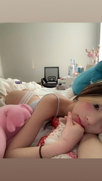 Soph  page leaked private photo uncensored HD quality