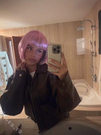 Sophie schnur page leaked private photo uncensored HD quality