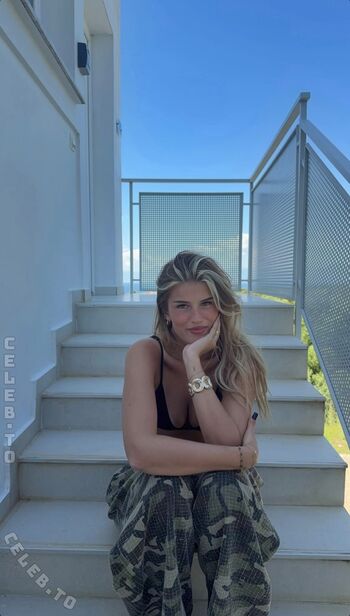Sophie schnur leaked private photo uncensored HD quality