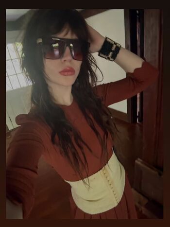 Sophie thatcher page leaked private photo uncensored HD quality