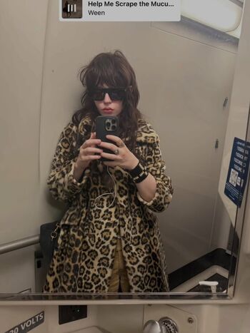 Sophie thatcher page leaked private photo uncensored HD quality