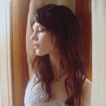 Sophie thatcher page leaked private photo uncensored HD quality