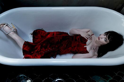 Sophie thatcher page leaked private photo uncensored HD quality