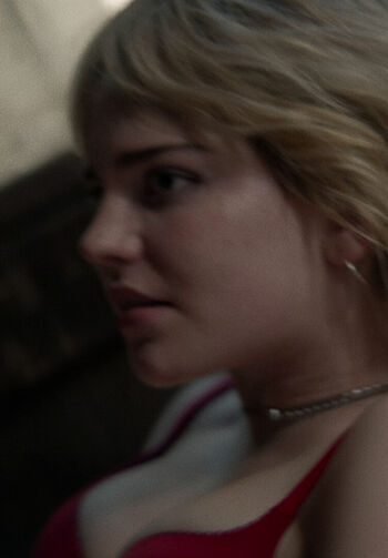 Sophie thatcher page leaked private photo uncensored HD quality