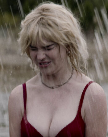 Sophie thatcher page leaked private photo uncensored HD quality