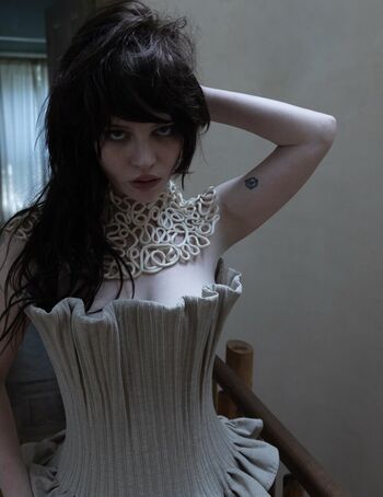 Sophie thatcher page leaked private photo uncensored HD quality