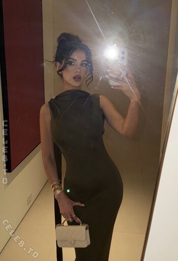 Sssniperwolf  page leaked private photo uncensored HD quality