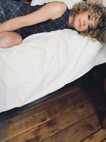 Tatiana maslany leaked private photo uncensored HD quality