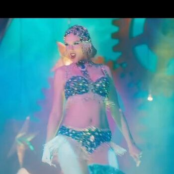Taylor swift leaked private photo uncensored HD quality