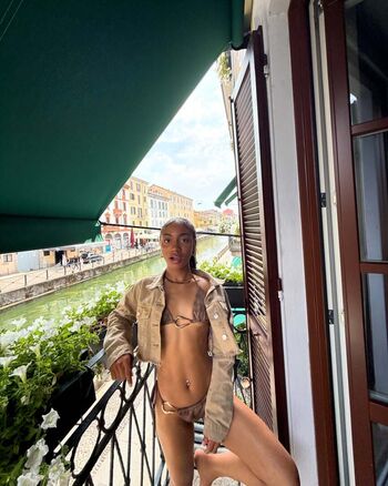 Taylorchamp page leaked private photo uncensored HD quality