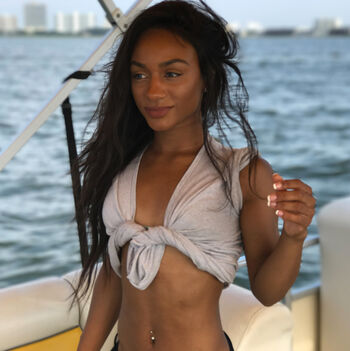 Taylorchamp page leaked private photo uncensored HD quality