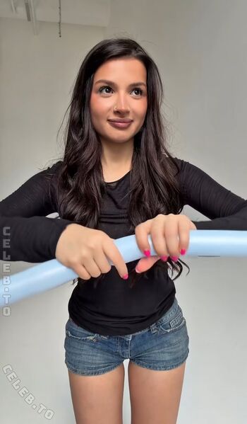Tenderlybae leaked private photo uncensored HD quality