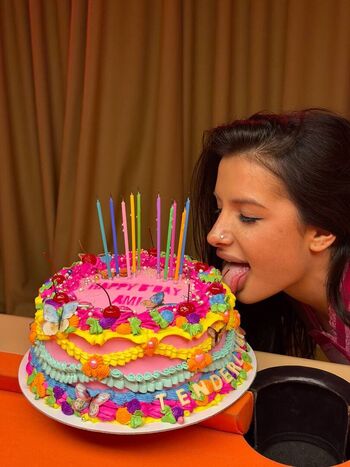 Tenderlybae leaked private photo uncensored HD quality