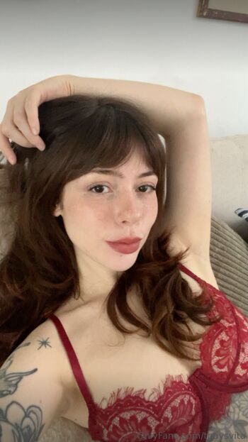 Thaysvita  page leaked private photo uncensored HD quality