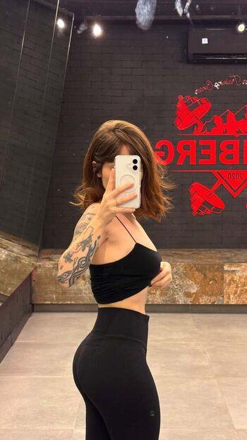 Thaysvita leaked private photo uncensored HD quality