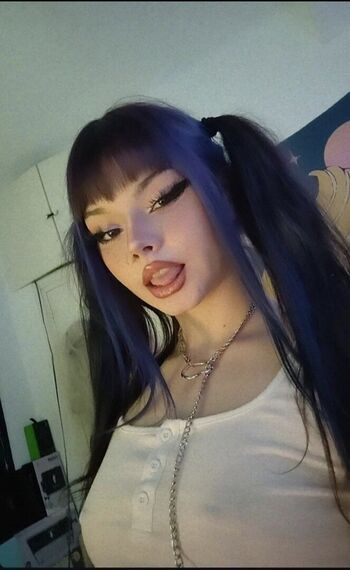 Theakaleina leaked private photo uncensored HD quality
