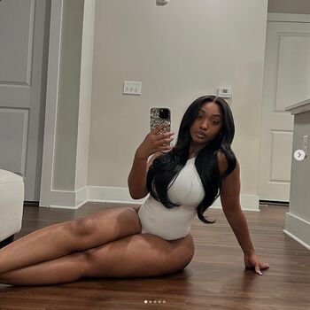Thediamondicee leaked private photo uncensored HD quality