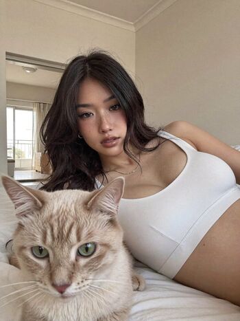Theonlyela leaked private photo uncensored HD quality