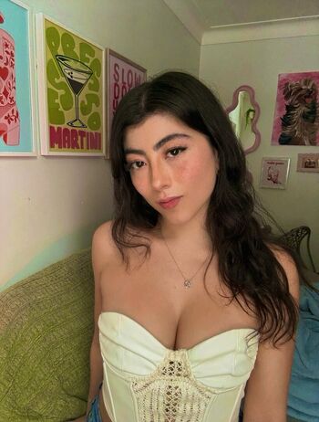 Thewildlatina leaked private photo uncensored HD quality