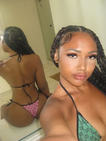 Tiaaraii leaked private photo uncensored HD quality