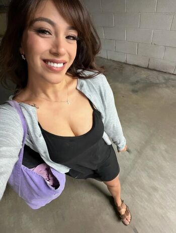 Try channel girls page leaked private photo uncensored HD quality