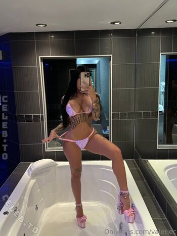 Valerie cossette  page leaked private photo uncensored HD quality
