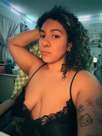 Valeriezun leaked private photo uncensored HD quality