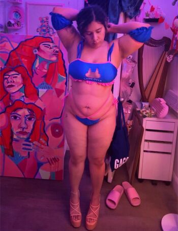 Valeriezun leaked private photo uncensored HD quality
