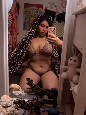Valeriezun leaked private photo uncensored HD quality