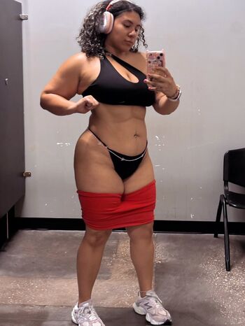 Valeriezun leaked private photo uncensored HD quality