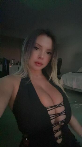 Valesalazar leaked private photo uncensored HD quality