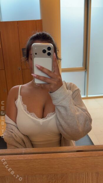 Valonaash page leaked private photo uncensored HD quality