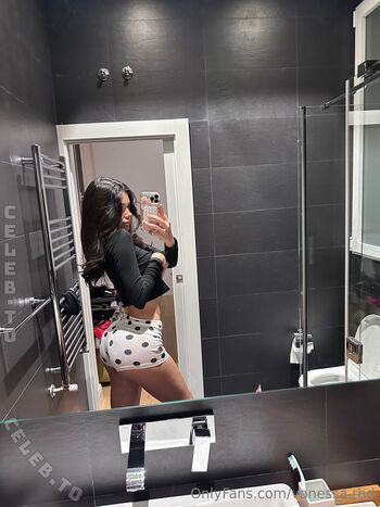 Vanessa rhd  page leaked private photo uncensored HD quality