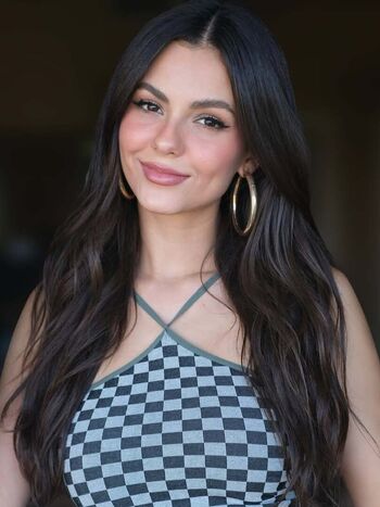 Victoria justice leaked private photo uncensored HD quality