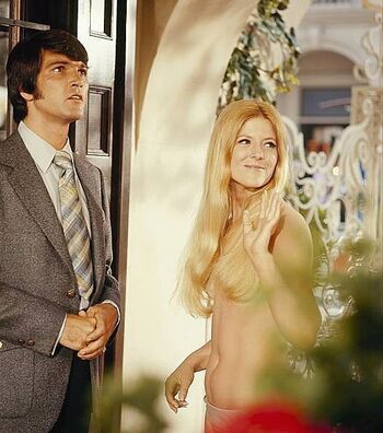 Vintage sexy celebs page leaked private photo uncensored HD quality