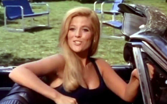 Vintage sexy celebs page leaked private photo uncensored HD quality