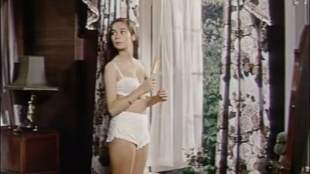 Vintage sexy celebs page leaked private photo uncensored HD quality