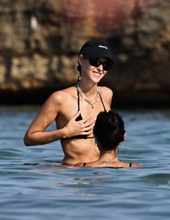 Vittoria ceretti page leaked private photo uncensored HD quality