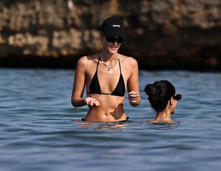 Vittoria ceretti page leaked private photo uncensored HD quality