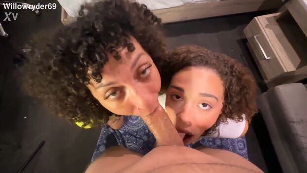Willow ryder page leaked private photo uncensored HD quality