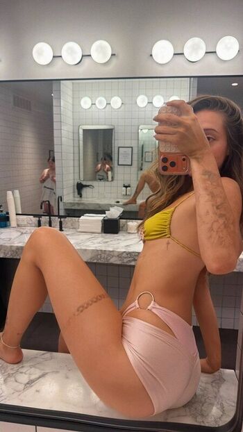 Woah vicky  page leaked private photo uncensored HD quality