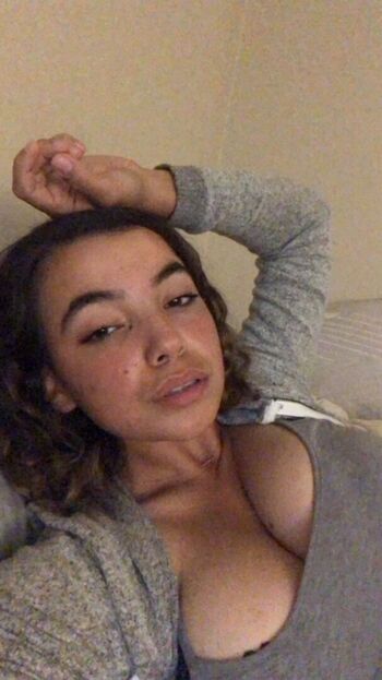 Woahh emily leaked private photo uncensored HD quality