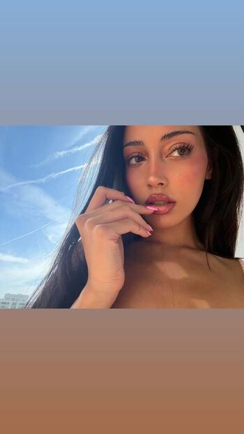 Wolfiecindy page leaked private photo uncensored HD quality