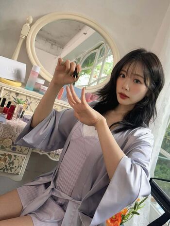 Womenk pop page leaked private photo uncensored HD quality
