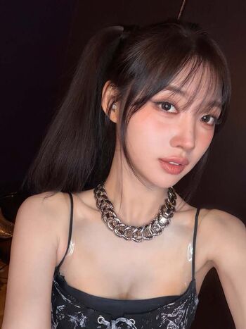 Womenk pop leaked private photo uncensored HD quality