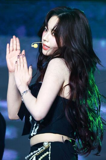 Womenk pop page leaked private photo uncensored HD quality